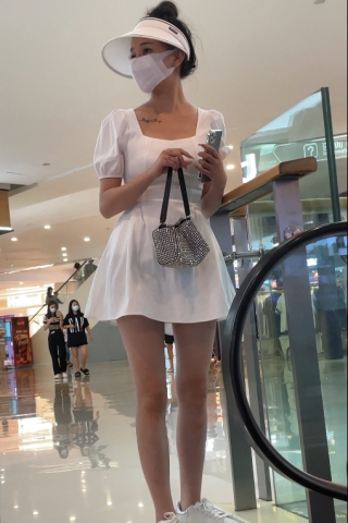 【㊙️新KingKCD】CD2734-2735//大腿纹身小姐姐和男友逛街被CD