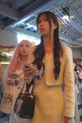 (BC-SSS-078)极品180长腿美女..模特级身材..短裙窄内前后CD 